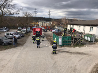 5541E730-1603-4C05-900D-7C2C7554EEB7