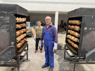 F79EA090-1A66-485F-AB74-E9B8F746EC1E