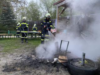 01134B8A-4964-4EE6-8436-615A8450C47E