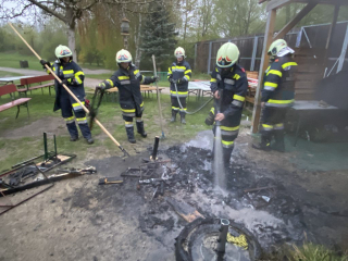 E4075829-2E77-434F-86C4-76617DC4F5E1