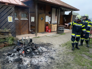 E78F87F7-949A-40C1-B670-8A03FBEFA2D7