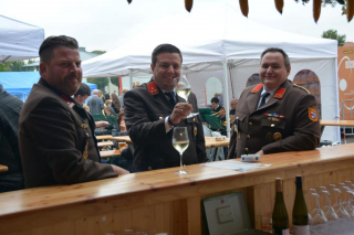 8E7BA27F-44F5-4A08-AEF2-05A5787897F8