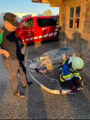 89F0203F-A9FC-4EBF-AD12-FE22B1B5B12A