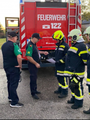 D4A28D69-7E55-4E4B-B13E-E10F9F13D6D7