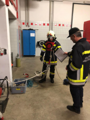 DCA9471D-90B6-4B25-99F4-79C56D1FAB98