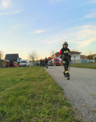 E9E6F10A-F7D8-4708-BDD2-D4C93AE4031A